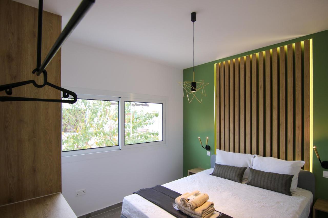 Phaedrus Living: Seaside Modern Flat Limnaria 123 Apartment Пафос Екстериор снимка