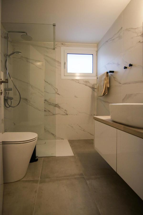 Phaedrus Living: Seaside Modern Flat Limnaria 123 Apartment Пафос Екстериор снимка